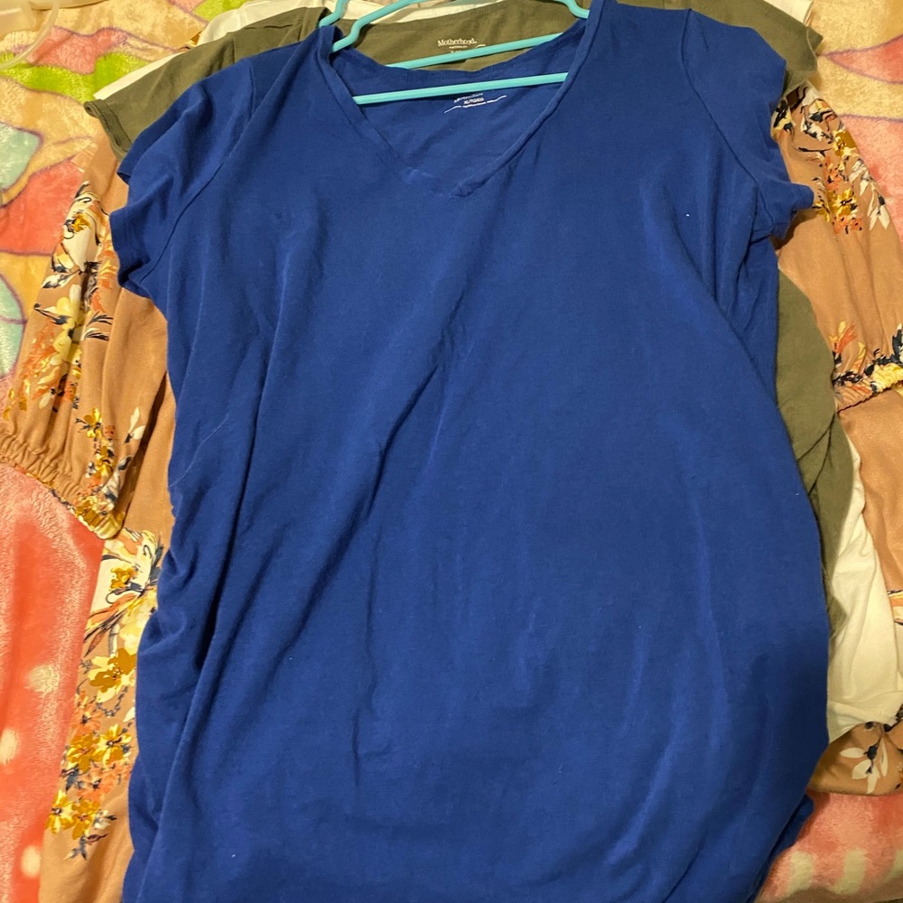 Maternity blue shirt